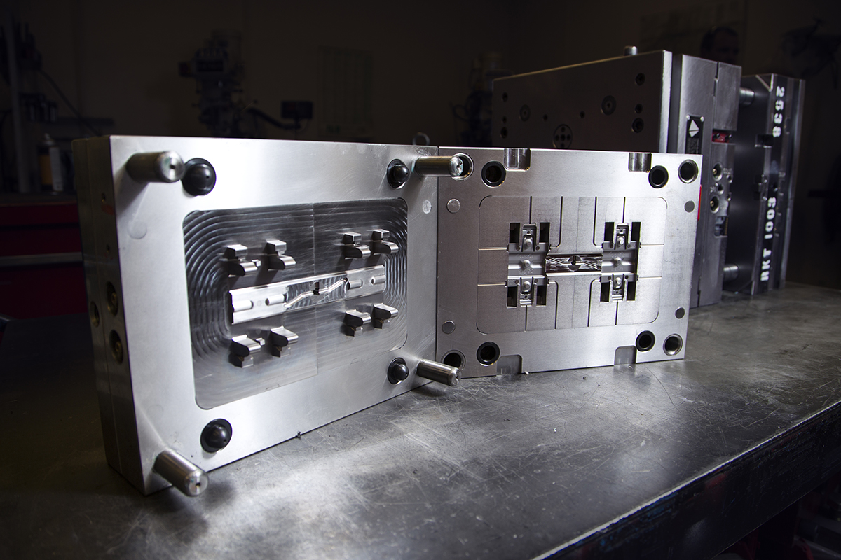 injection mold interior